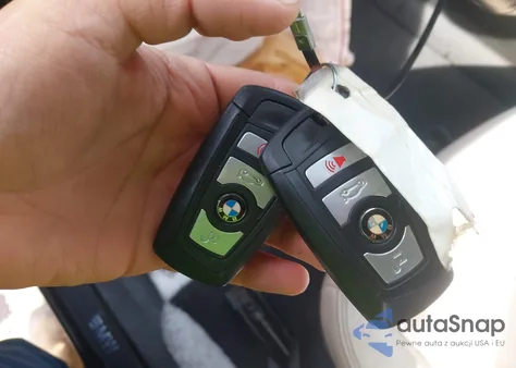 2015 BMW X3 xDrive28I из США, поврежденный, VIN 5UXWX9C56F0D59218